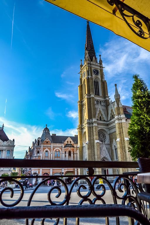 Modena Apartments Novi Sad Rum bild