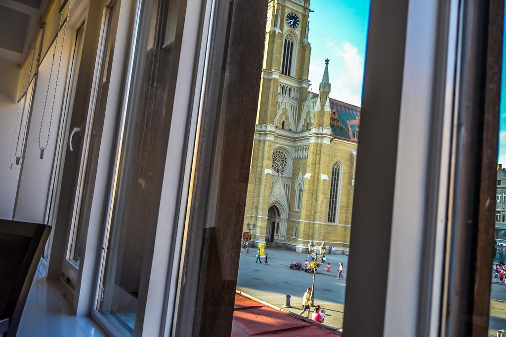 Modena Apartments Novi Sad Rum bild